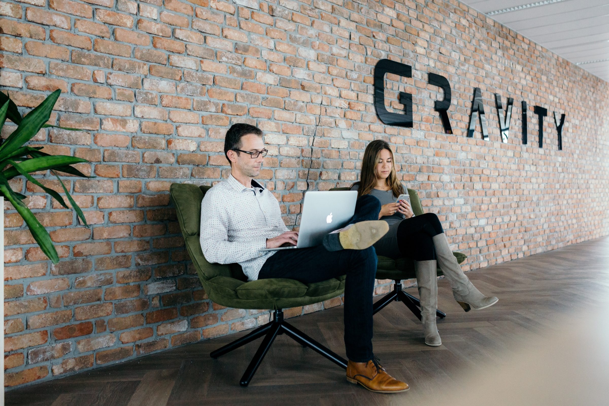 Foto Rianne Fotografie. Reemst Dienstverlening heeft de baksteenstrips geplaatst bij Gravity te Amersfoort.