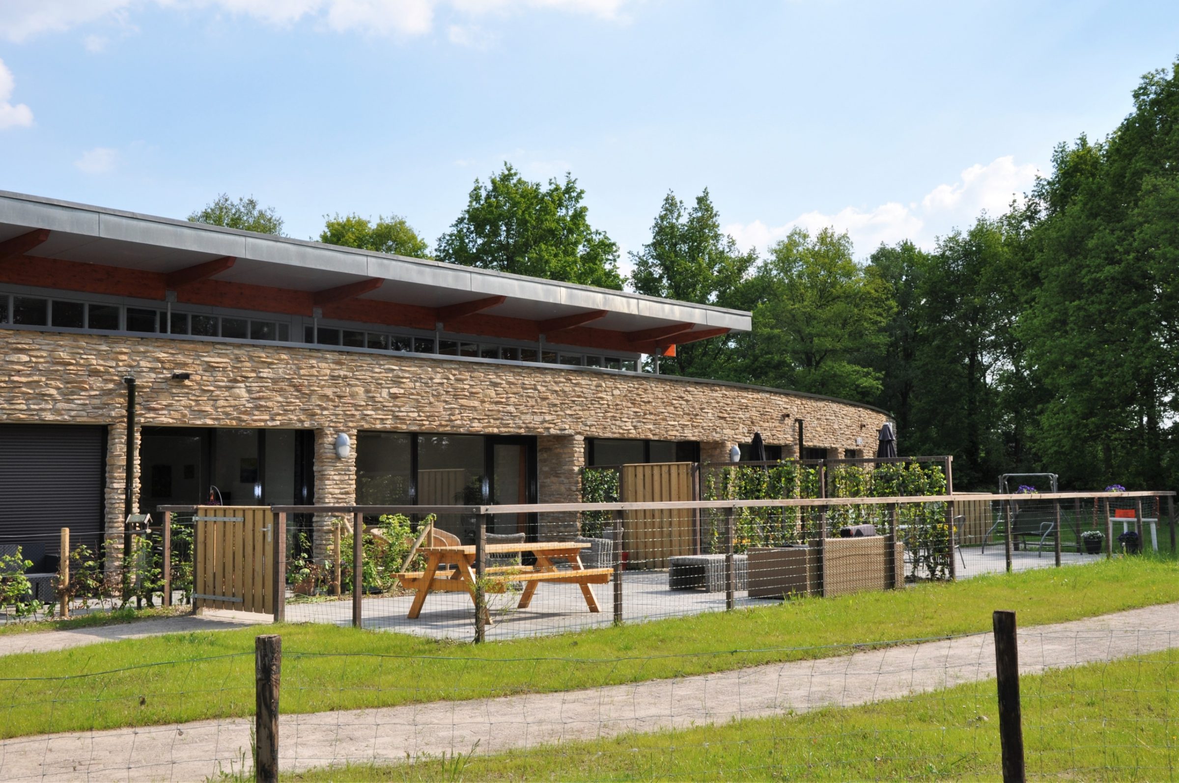 gevelbekleding natuursteenstrips