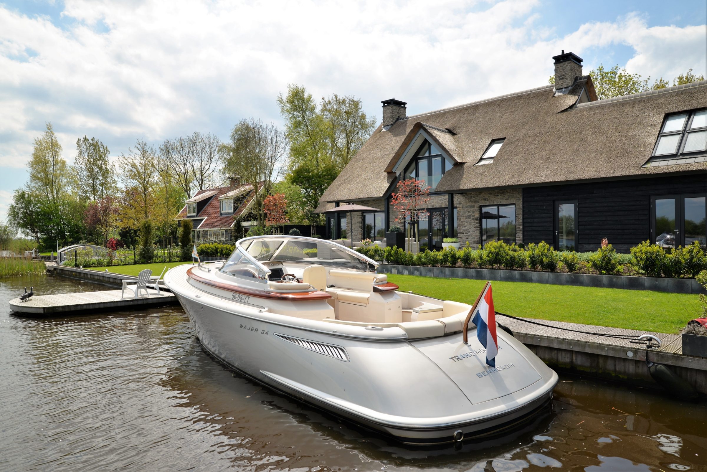 Gevelbekleding vakantievilla Steenstrips.
