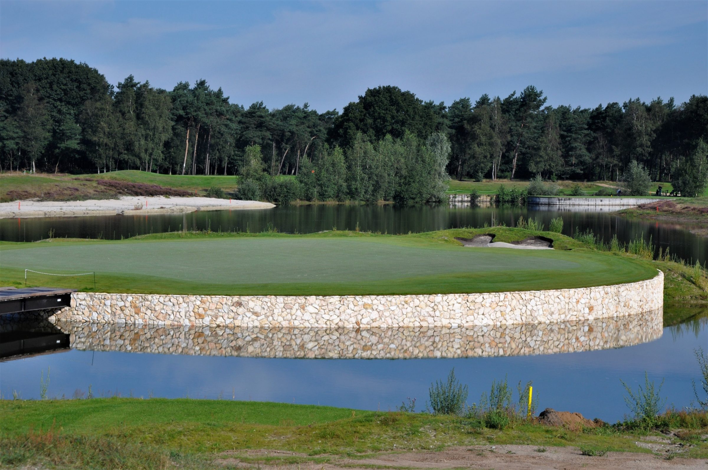 Keermuren golfclub Natuurstenen.