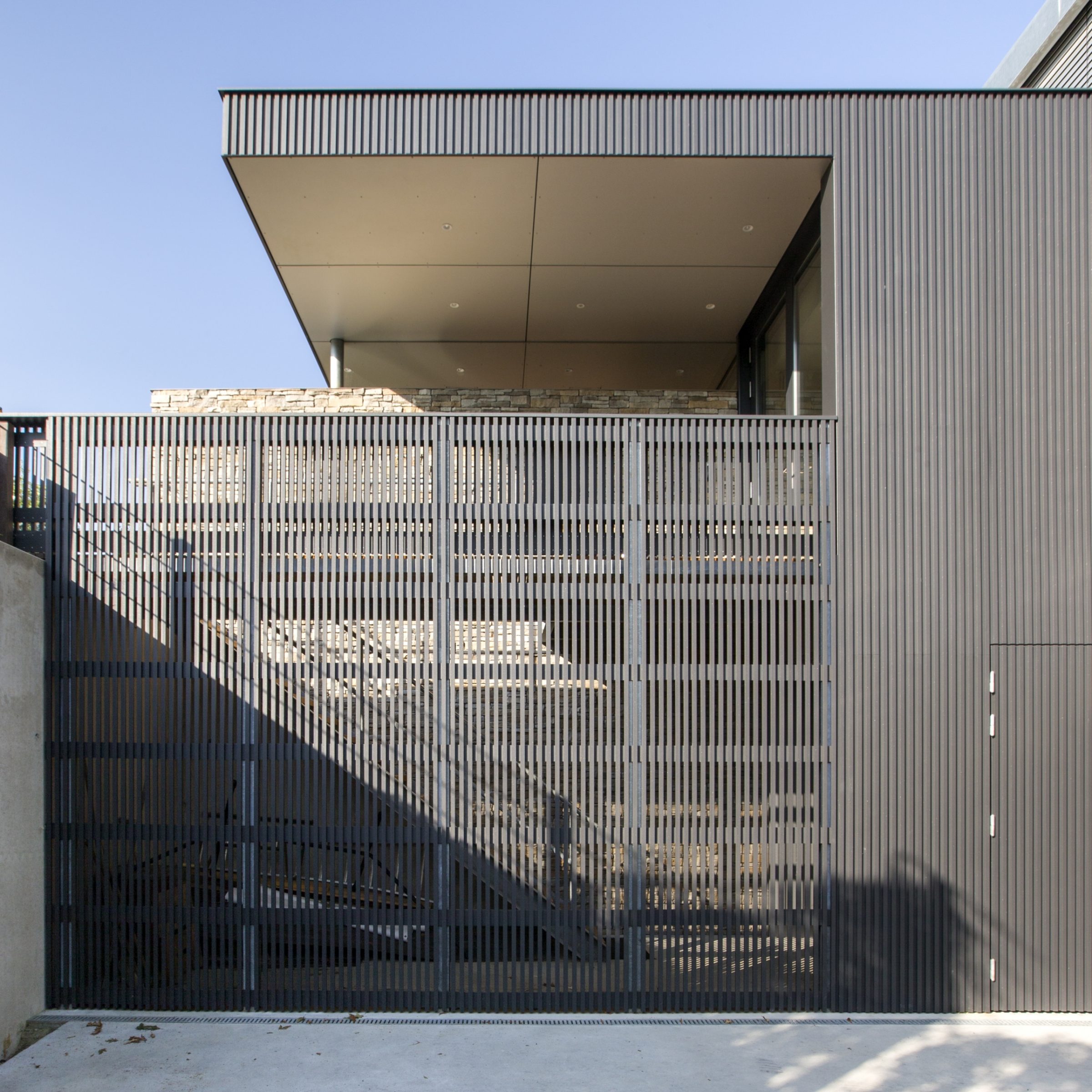 Moderne architectuur met Steenstrips.