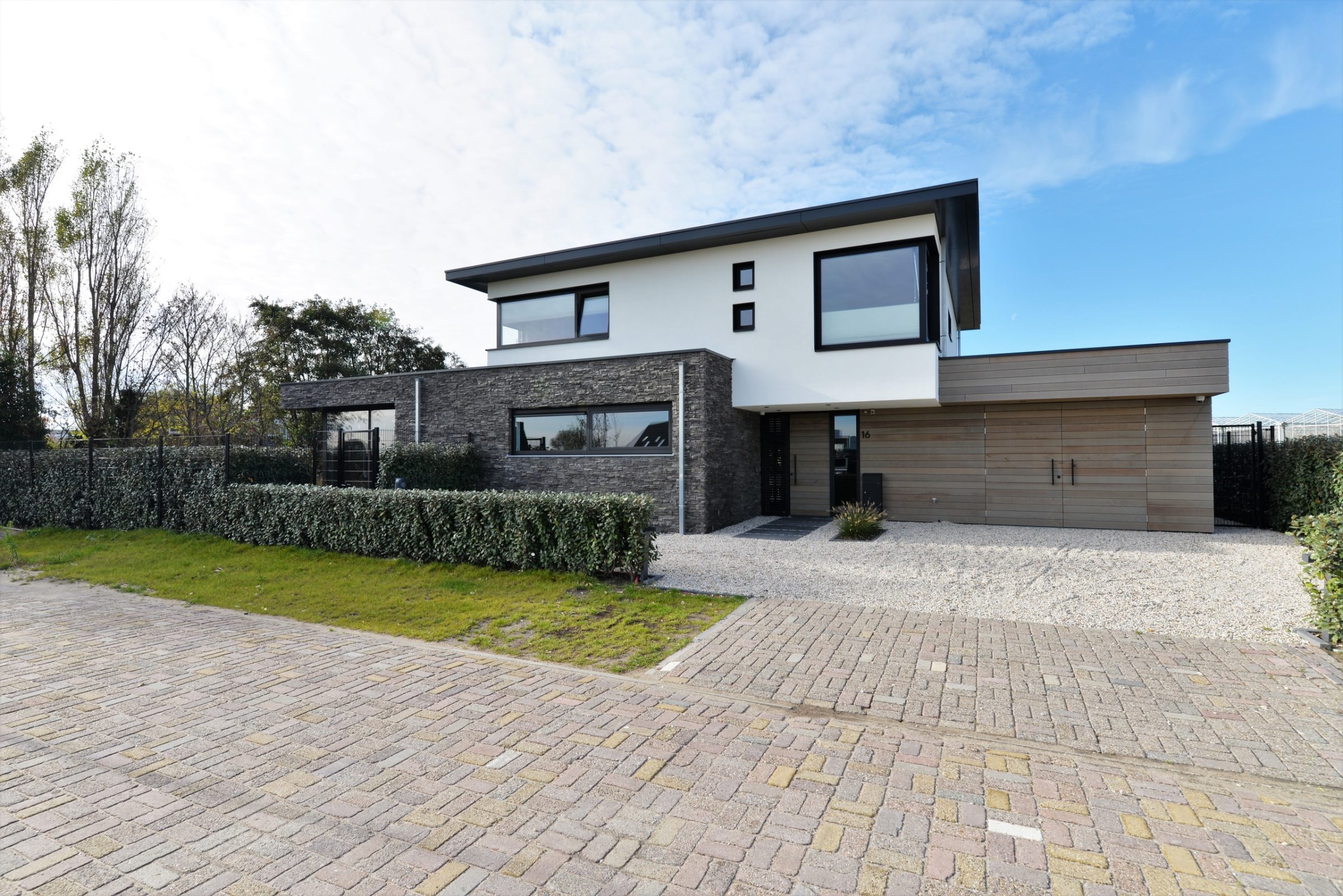 Kubistische villabouw naar ontwerp van Van der Padt Architecten