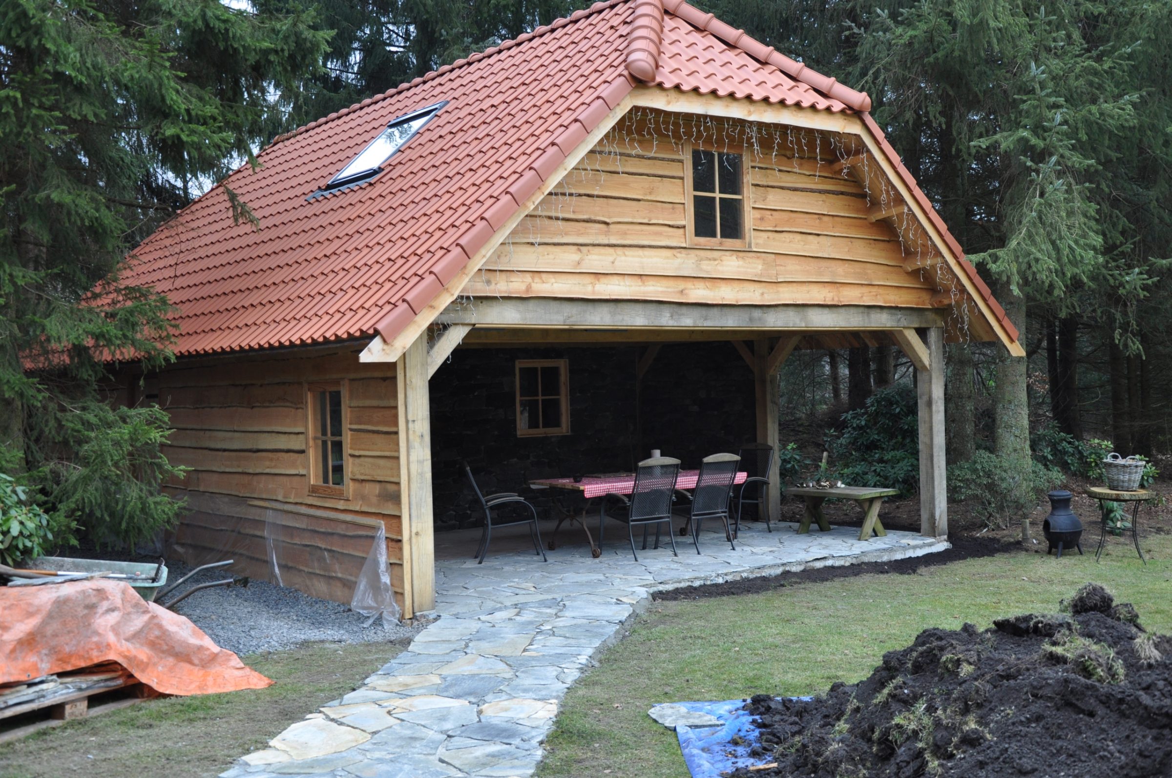 De Blue Plakes Flagstones en Cascate GP Steenstrips