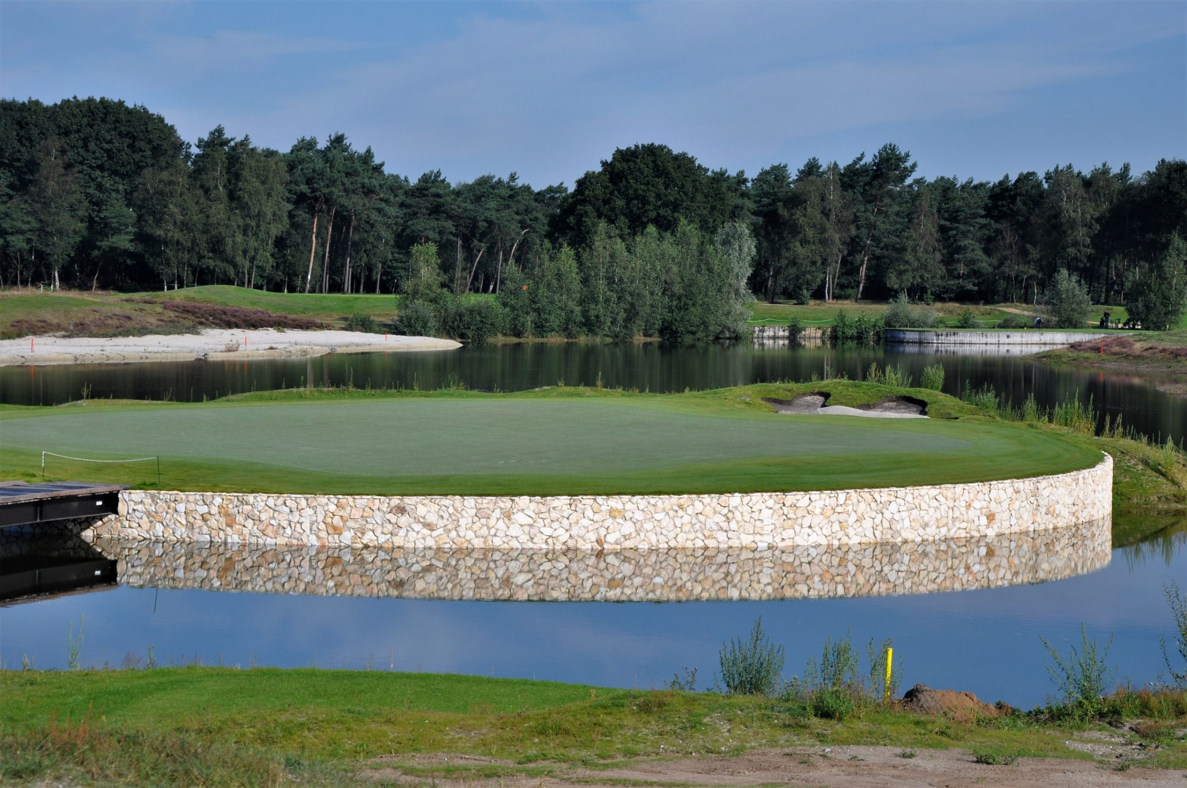 Rocks Melan - Golfclub Nistelrode.