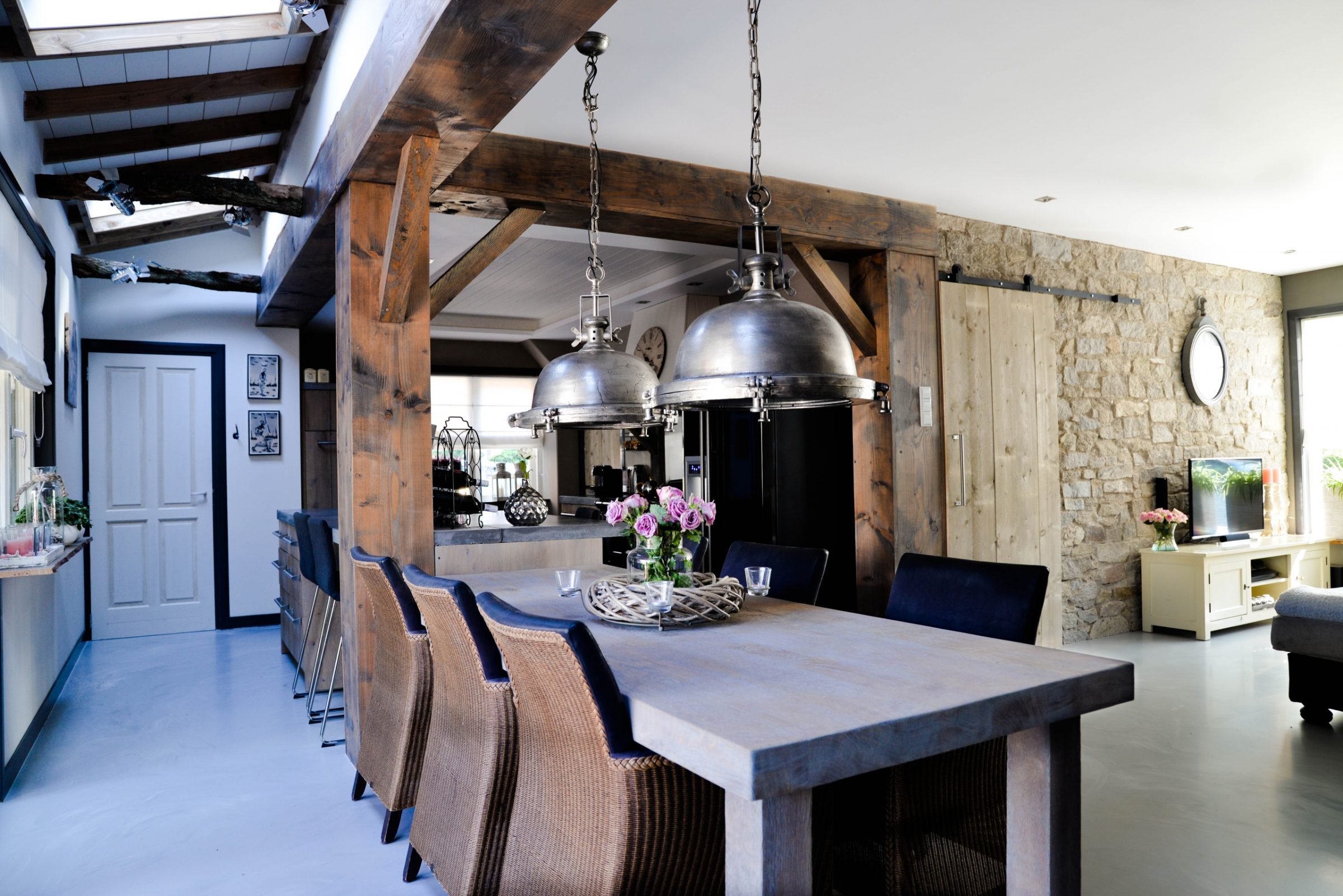 Rocks Zand, wandbekleding woonkamer.