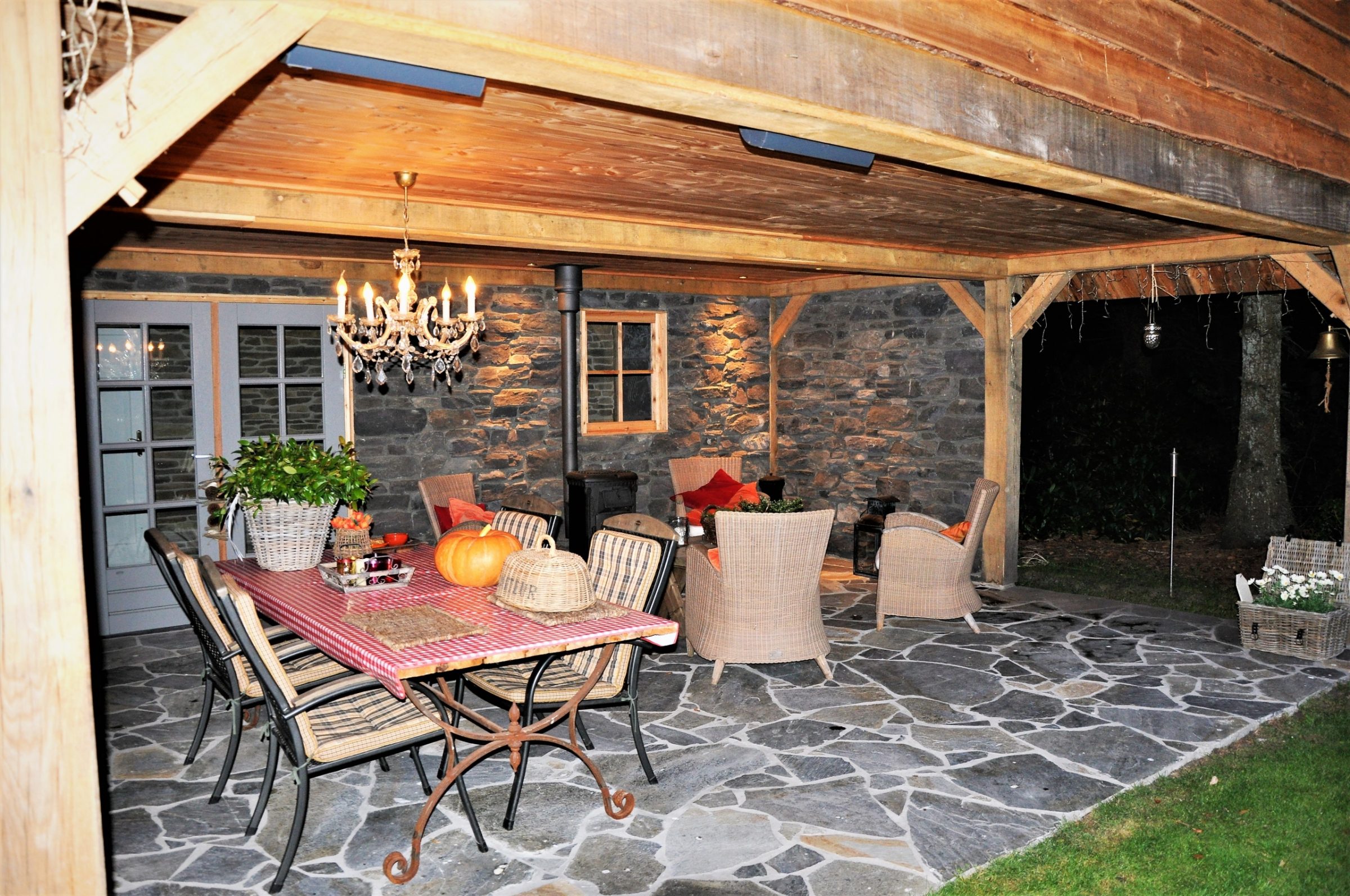 Steenstrips en Flagstones gecombineerd