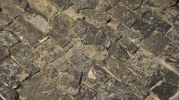 Steenpanelen Zwart Puzzle-formaat - de look van massieve Natuurstenen muren!