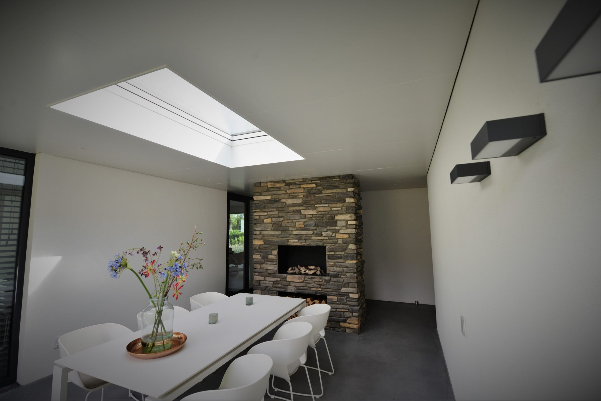 Veranda met Steenstrips.