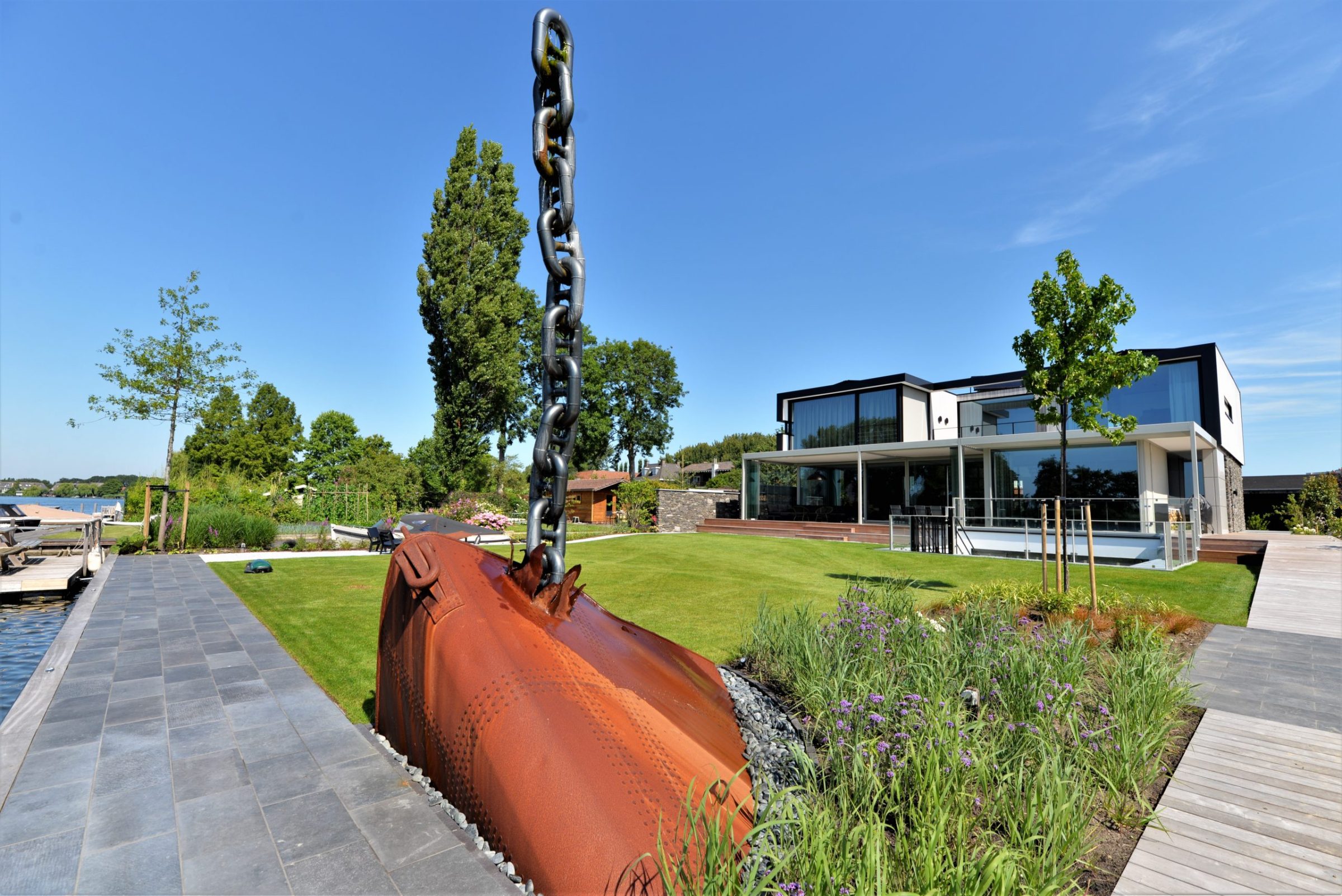 Tuin van woning, architect Pieter van Dam.