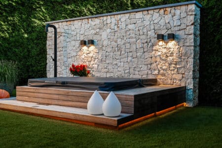Tuinmuur met Rocks Ibiza - Tuinaanleg Gert Kwanten