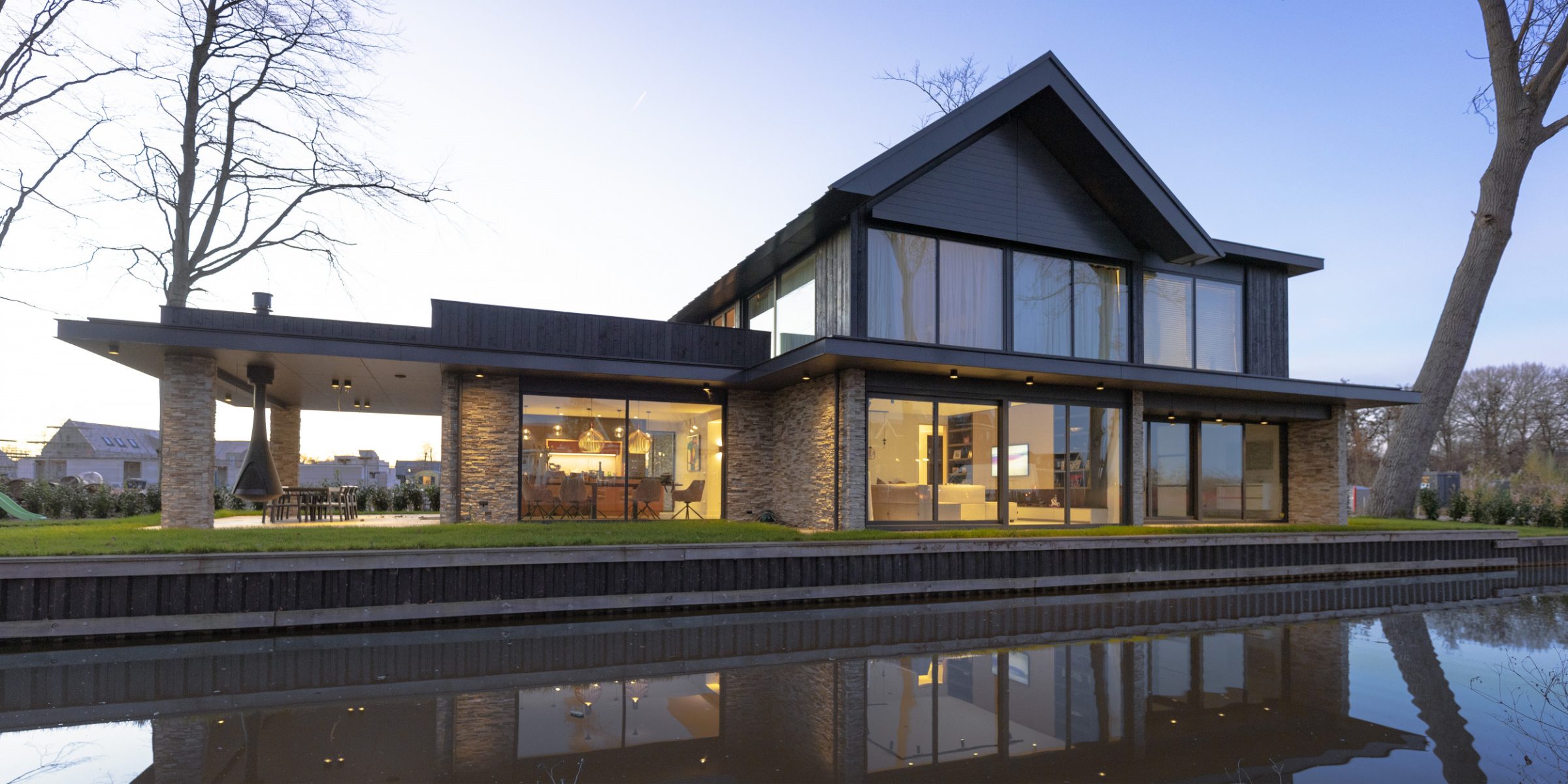 Woning met Steenstrips | DENOLDERVLEUGELS Architects & Associates