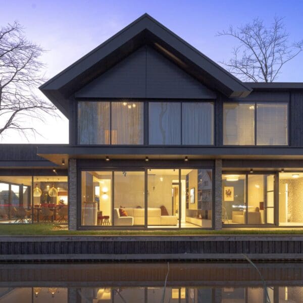 Geopietra Steenstrips voor buiten | DENOLDERVLEUGELS Architects & Associates