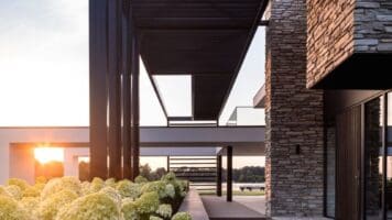 Villa met Toce Steenstrips | Copyright: The Art of Living, Peter Baas | Architect: Marco van Veldhuizen