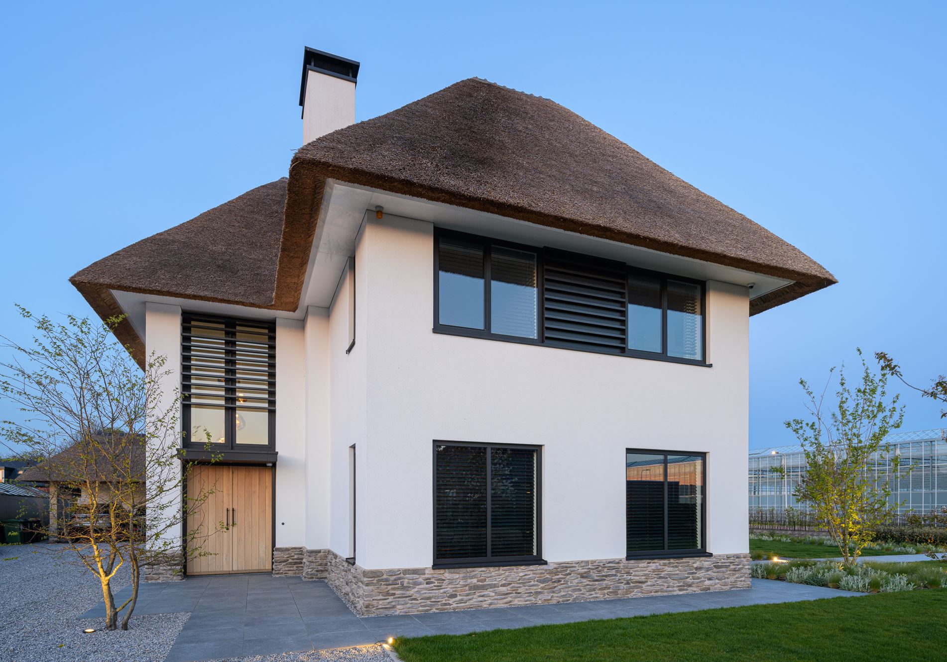 Natuurstenenplint villa || Copyright: WNS Architecten, BK Visuals